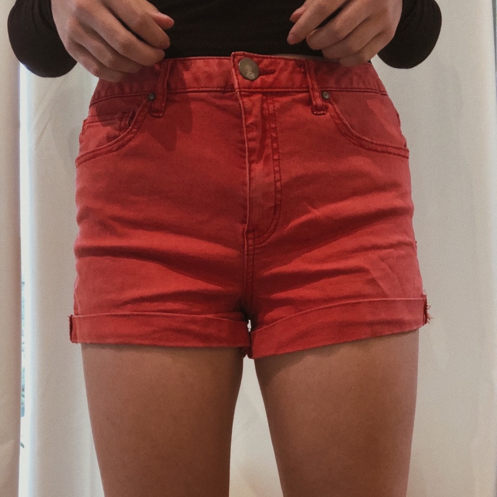 Red stretchy short shorts